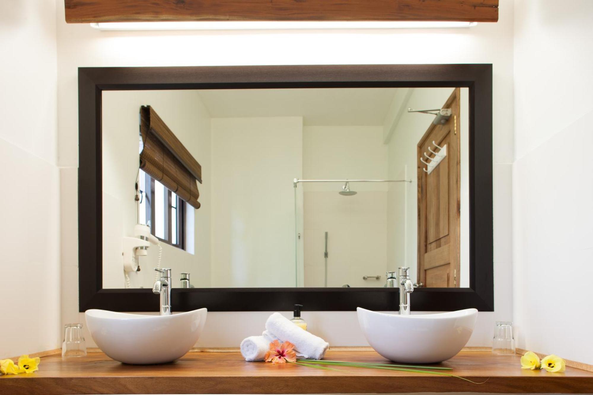 L'Hirondelle Self Catering Guest House Anse Volbert Village Exteriér fotografie