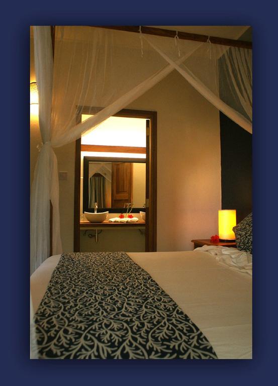 L'Hirondelle Self Catering Guest House Anse Volbert Village Pokoj fotografie
