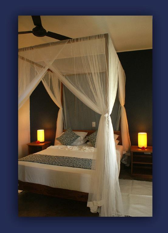 L'Hirondelle Self Catering Guest House Anse Volbert Village Pokoj fotografie